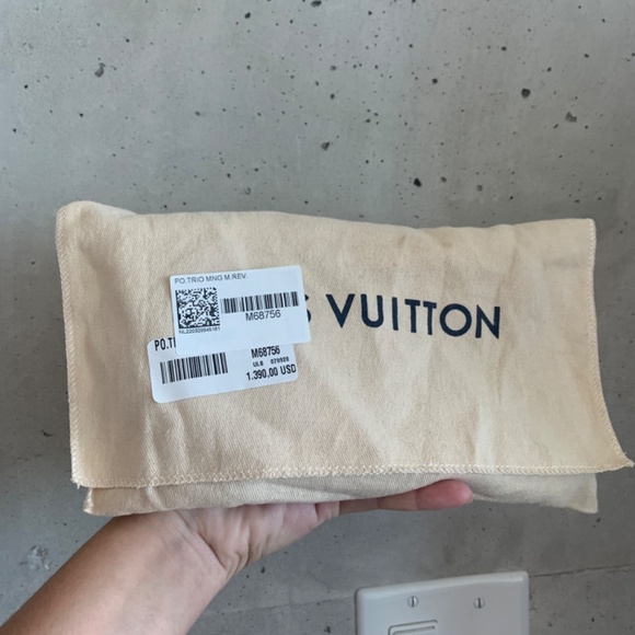 Louis Vuitton Trio pouch - Picture 6 of 7